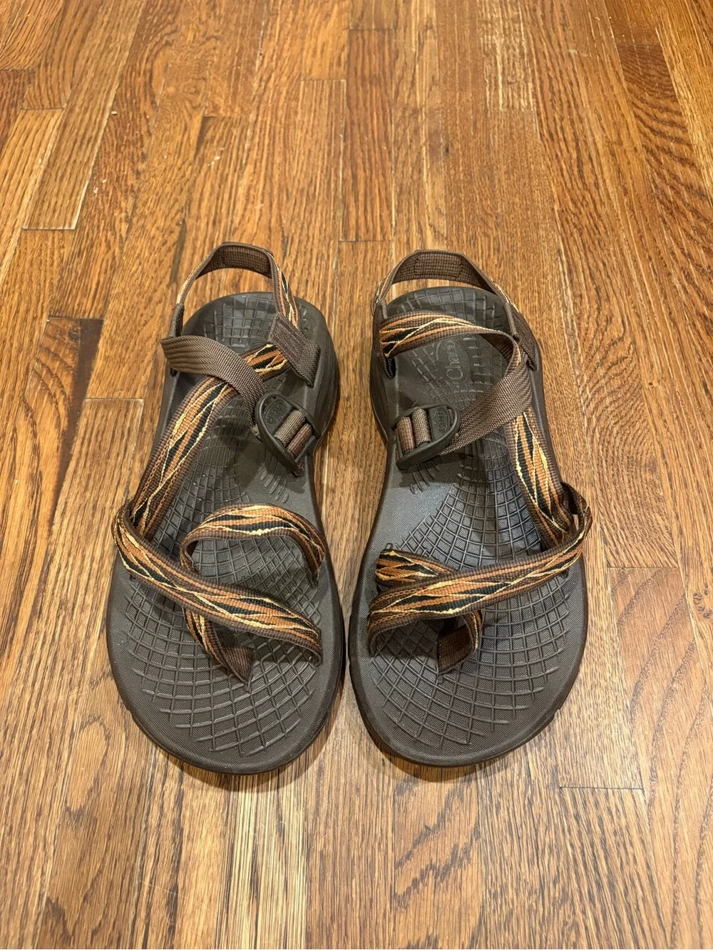 Chaco Men's Z2 Classic Sport Sandals Brown Orange ZigZag Strappy Size M9